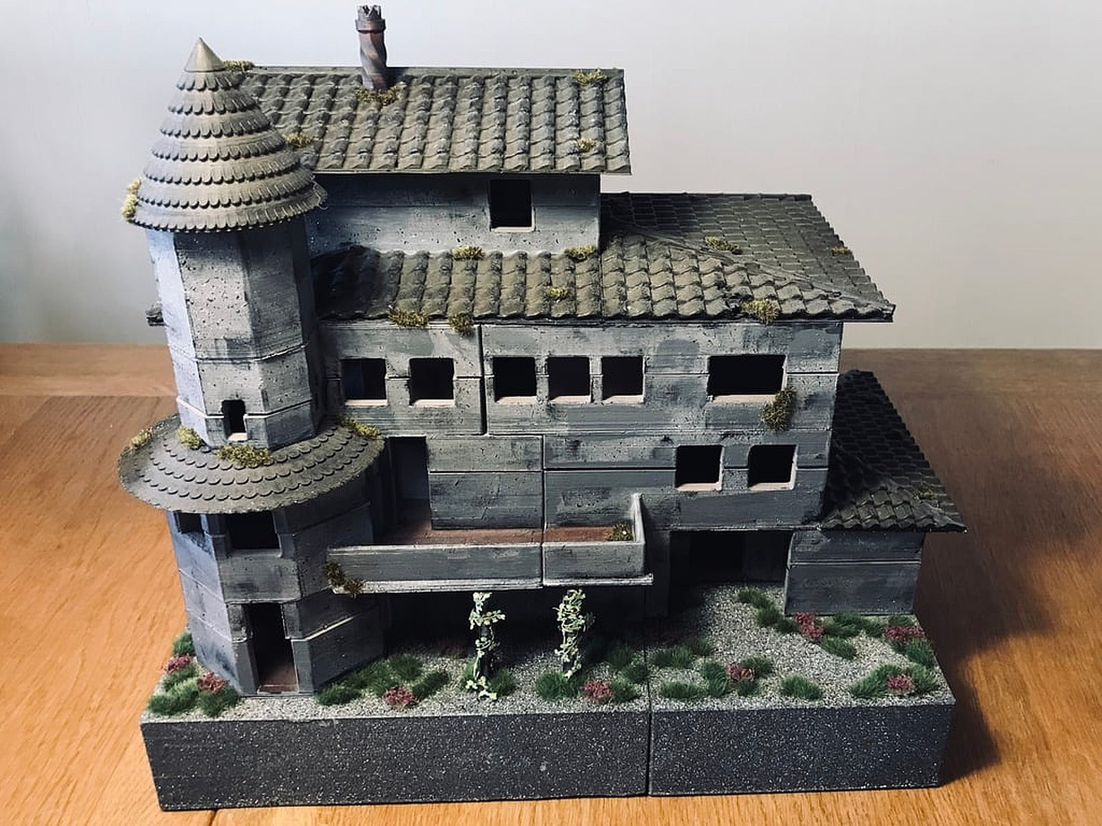 Trollskull Manor - Playable size (28mm) – 3D Baskı Modeli