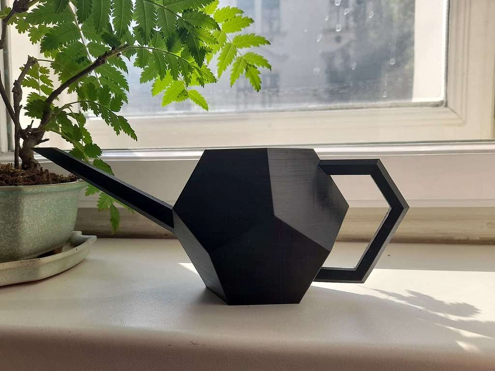 Dodecahedron watering can – 3D Baskı Modeli