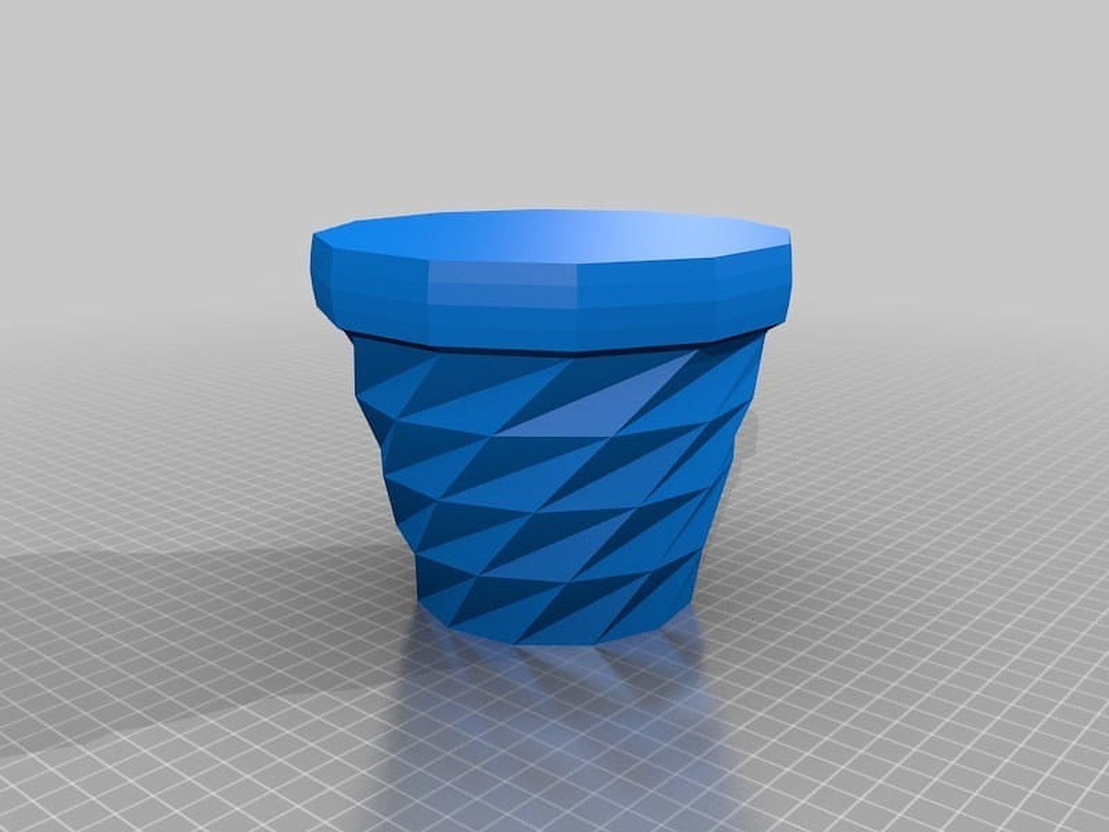 Triangulated Flower saksı – 3D Baskı Modeli