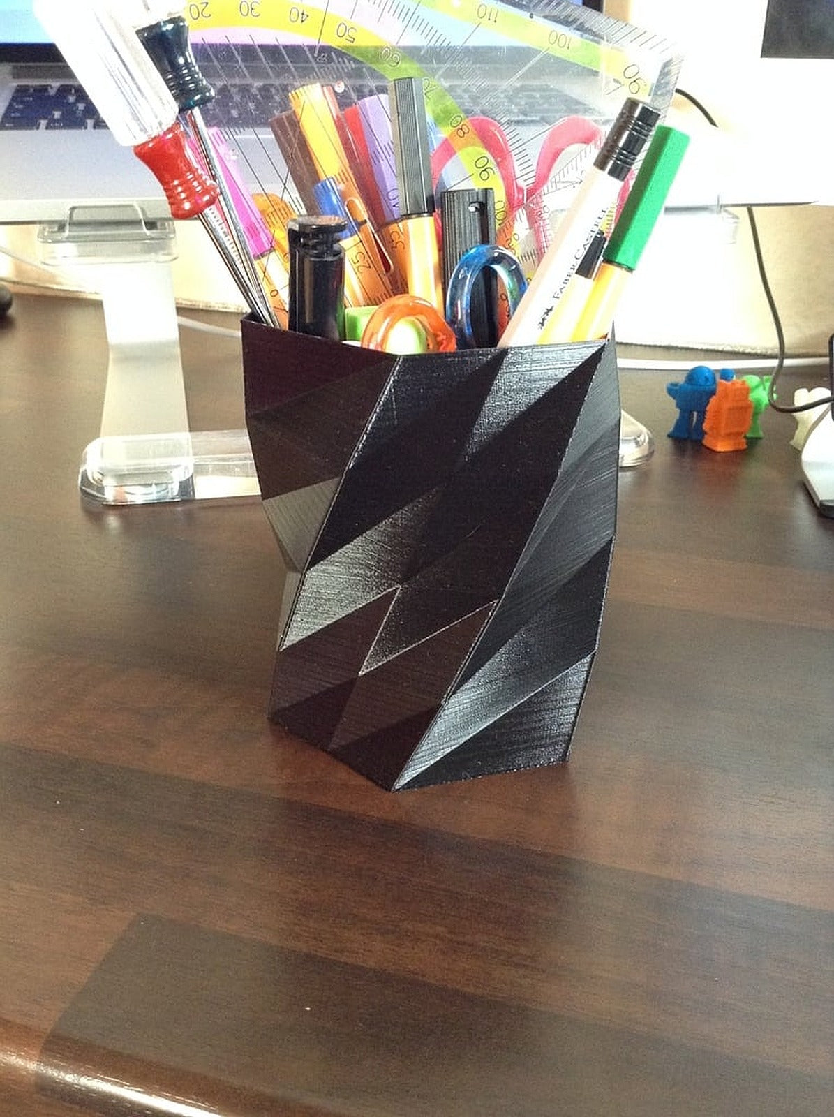 kalem stand – 3D Baskı Modeli