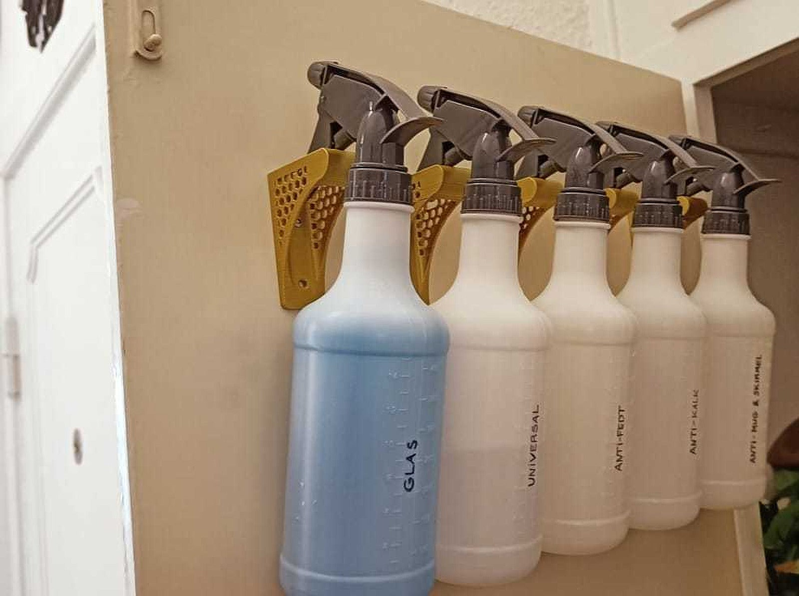 Spraybottle stand – 3D Baskı Modeli