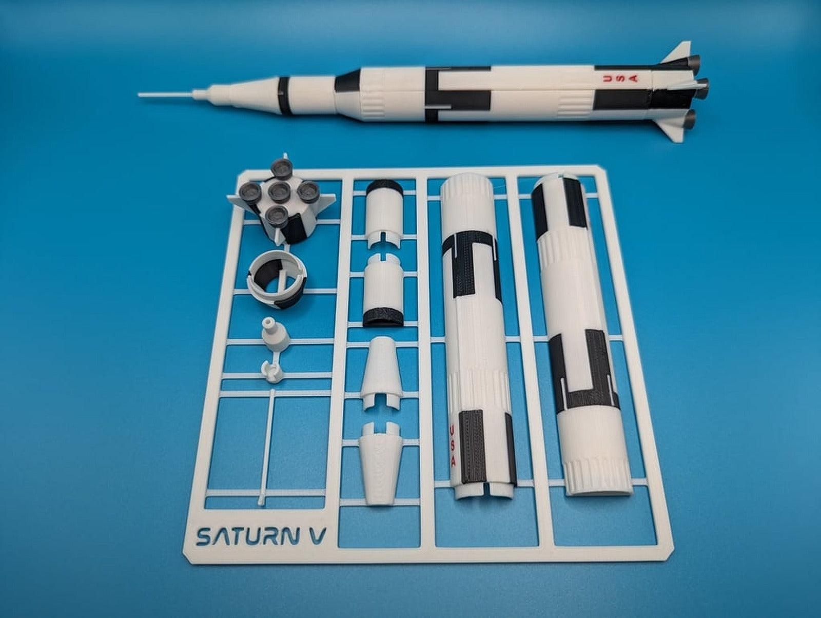 NASA Saturn V Kit Card – 3D Baskı Modeli