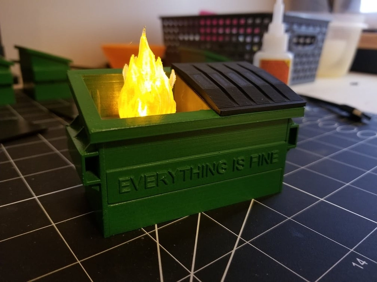 Dumpster Fire - Everything is Fine – 3D Baskı Modeli