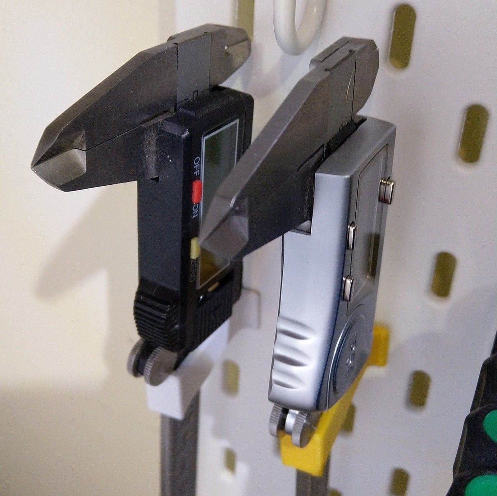 Ikea Skadis Small Profile Caliper stand – 3D Baskı Modeli