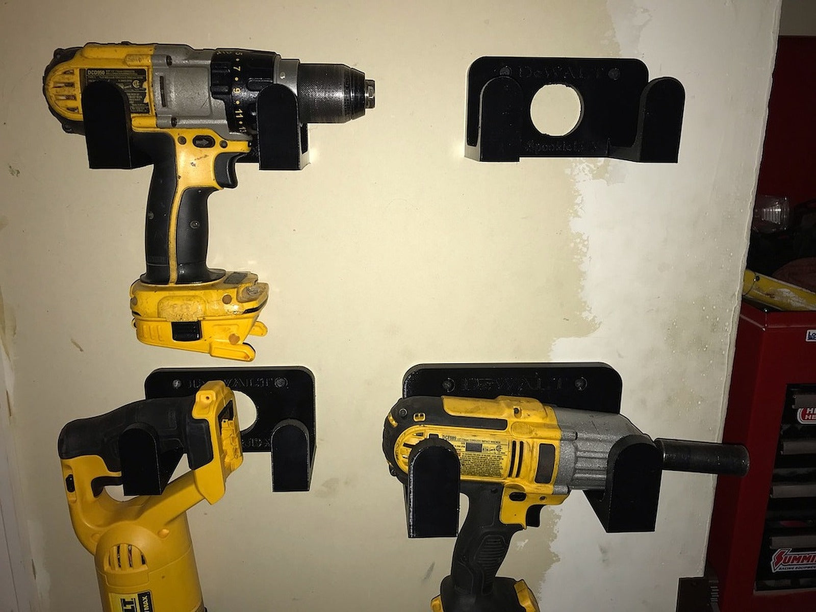 Dewalt 18v/20v Drill Wall Mount – 3D Baskı Modeli