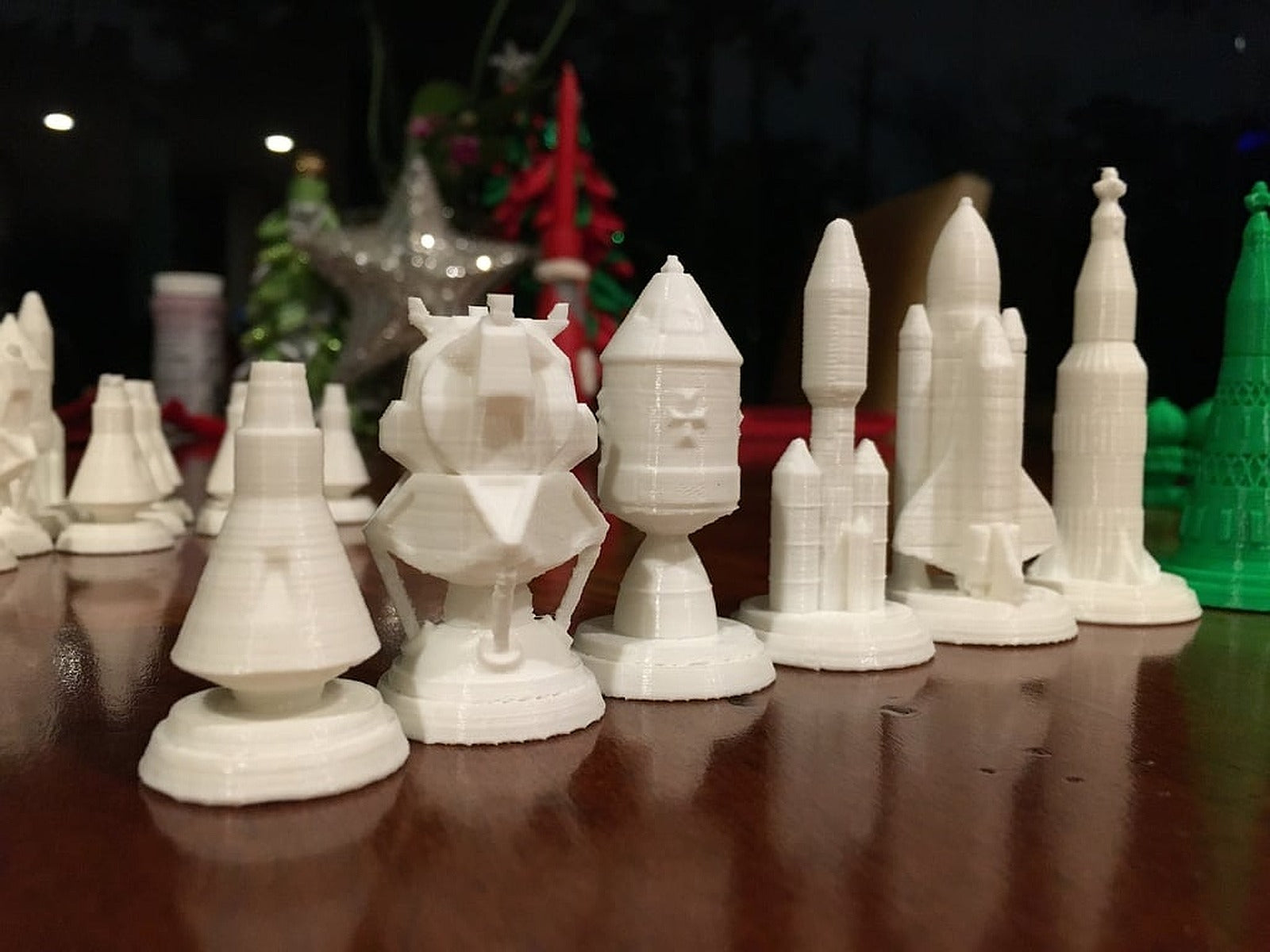 Space Race Chess Set – 3D Baskı Modeli