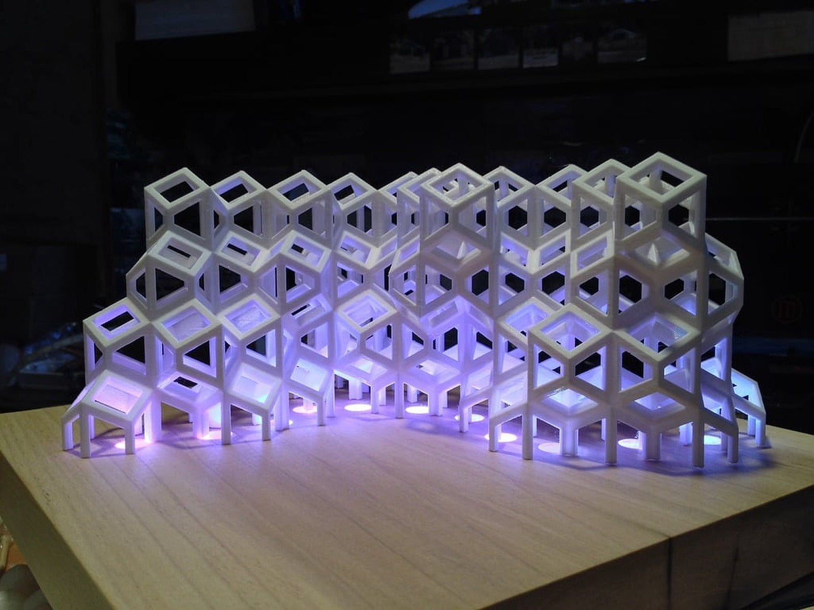 Twist Rhombic Dodecahedron Megastructure – 3D Baskı Modeli