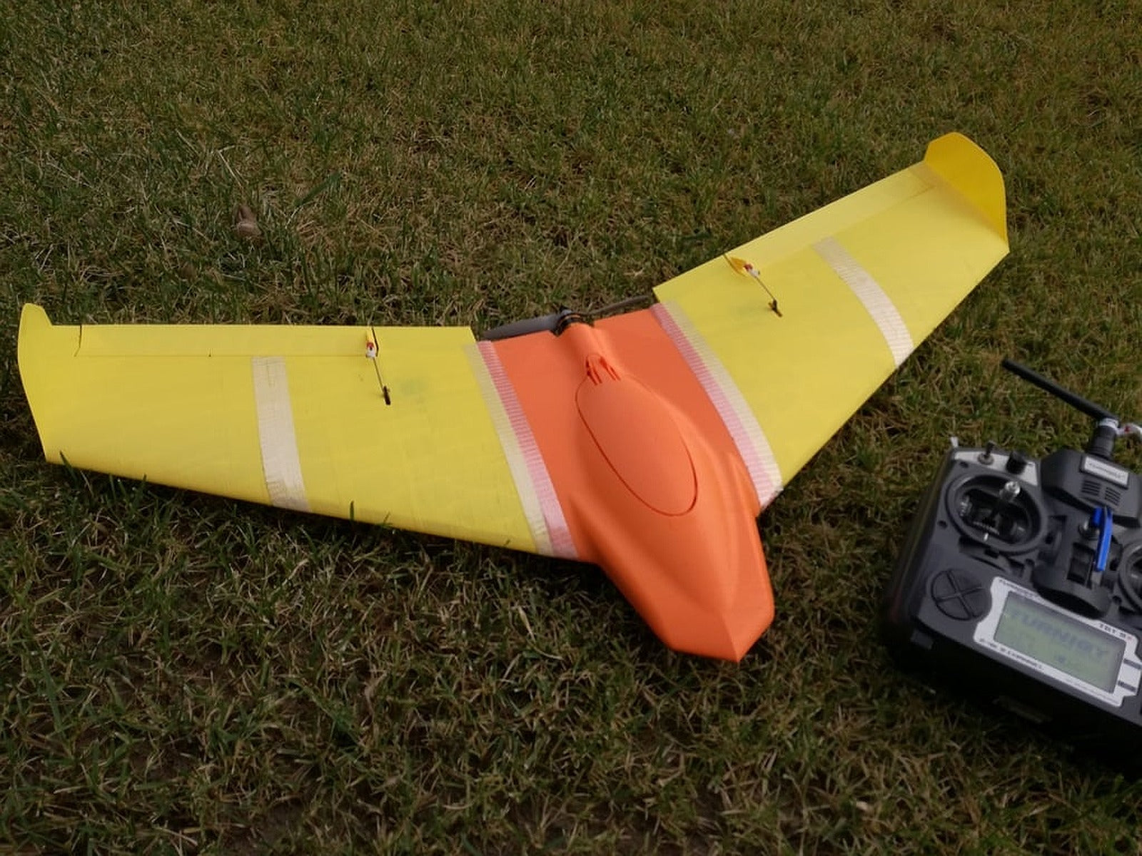 GASB One - RC Flying wing fully printed (ONLY 9 PIECES GLUELESS) – 3D Baskı Modeli