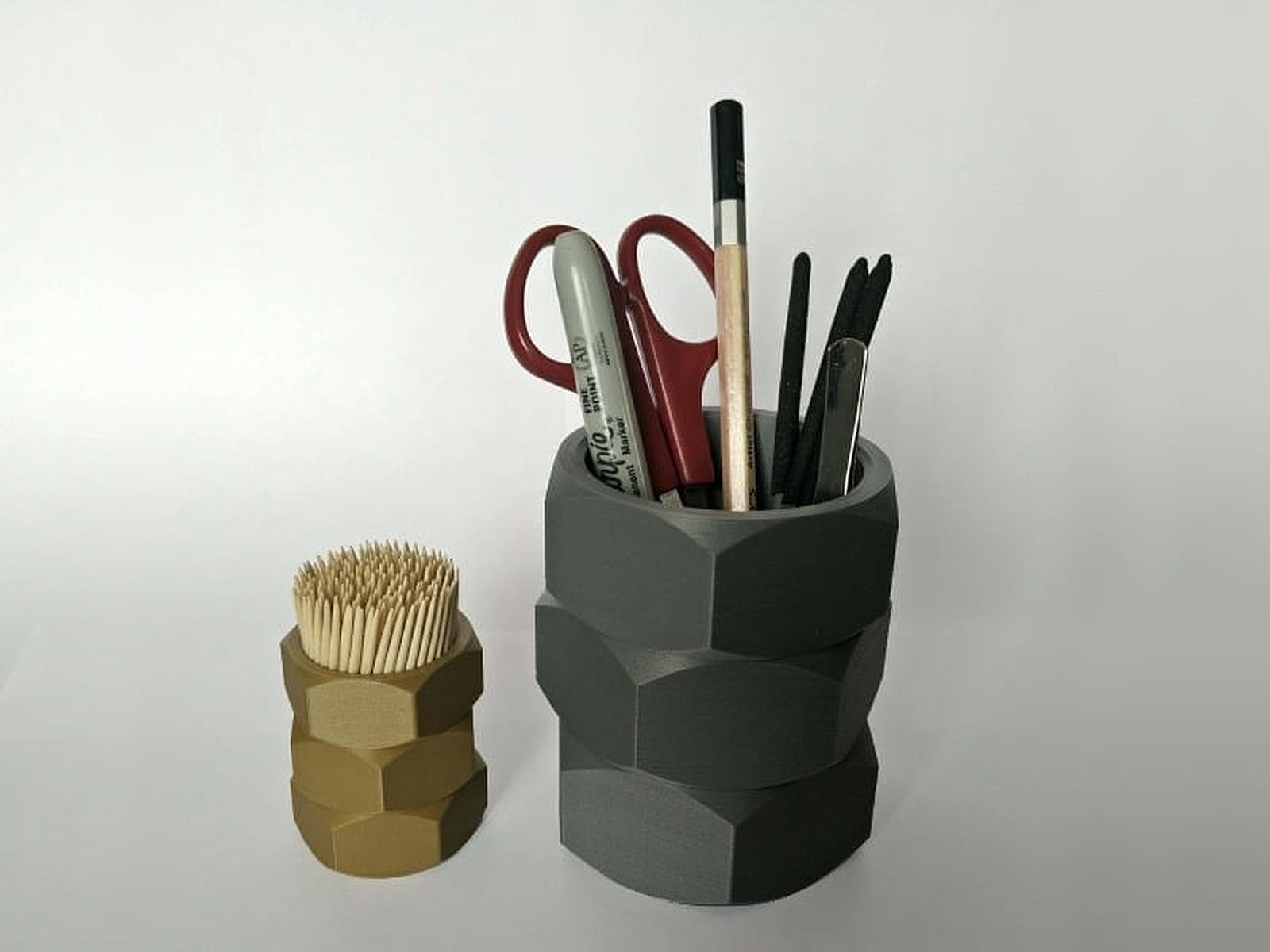 Big Nuts Cup - kurşun kalem stand - Toothpick stand – 3D Baskı Modeli