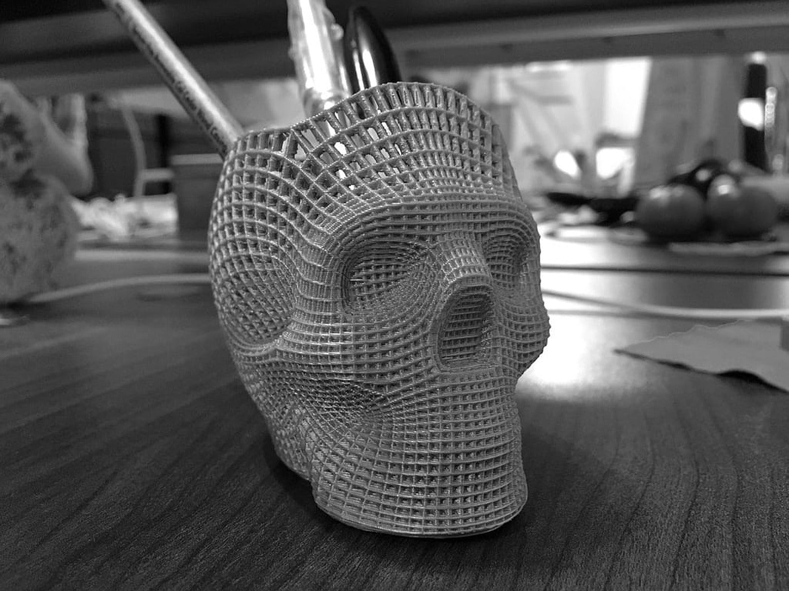 Wireframe Skull kurşun kalem stand (For The Love of Dog) – 3D Baskı Modeli