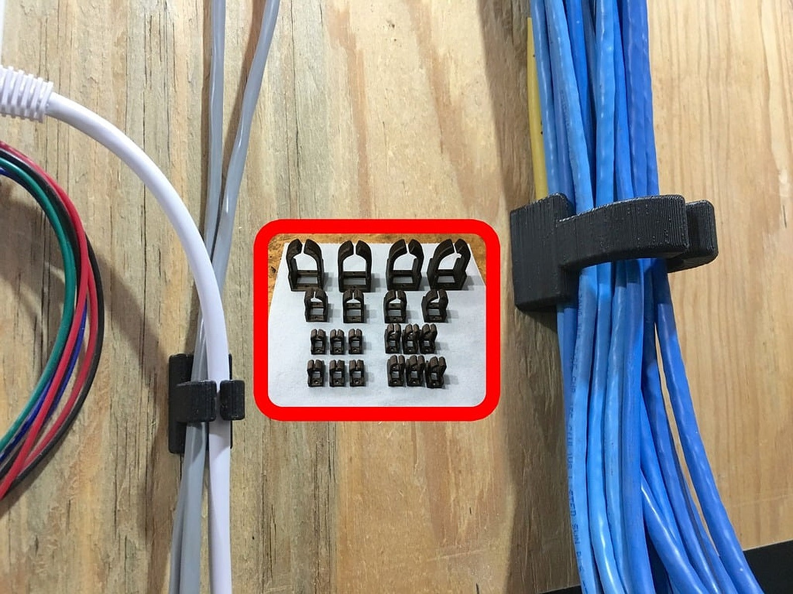 Easy Cable Management Clips – 3D Baskı Modeli