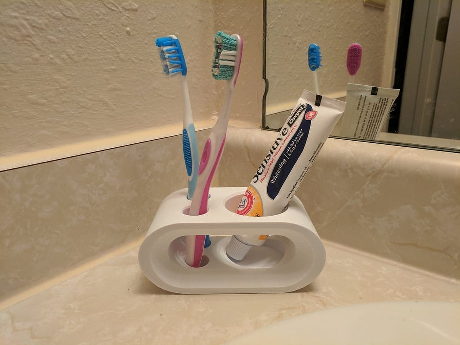 Toothbrush and Toothpaste stand – 3D Baskı Modeli