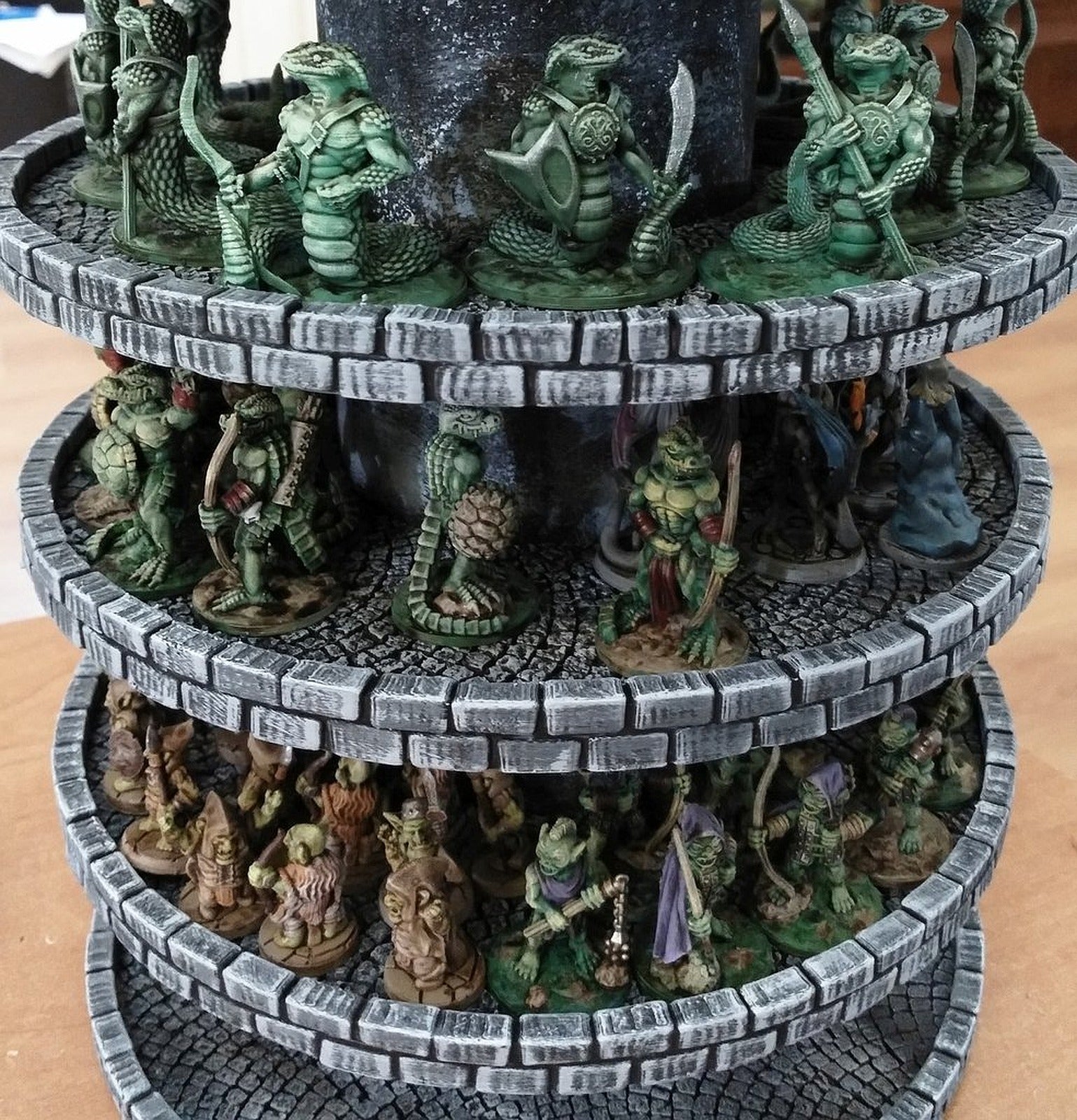 Miniature Display from Empty Spools – 3D Baskı Modeli