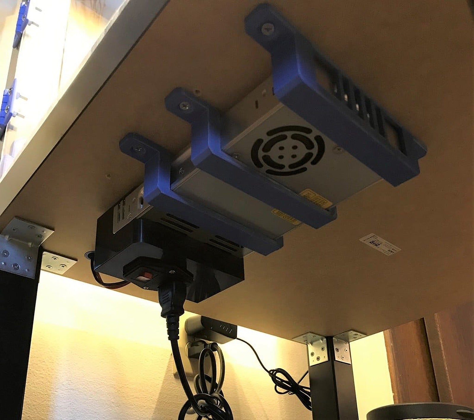 Ender 3 / Ender 3 Pro - Underside PSU Mount – 3D Baskı Modeli