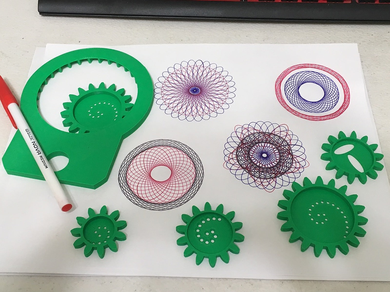 Spirograph (Ethan Makes remix) – 3D Baskı Modeli