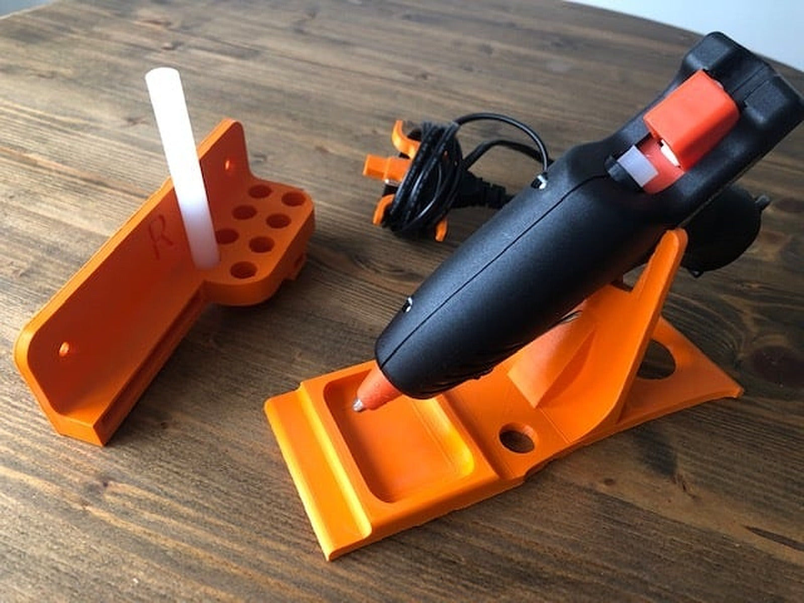 Hot Glue Gun Station – 3D Baskı Modeli