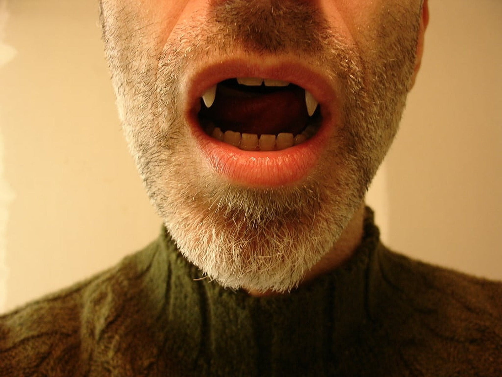 Retractable Vampire fangs – 3D Baskı Modeli