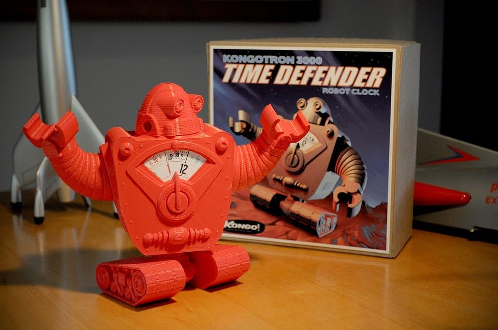 Kongotronic 3000 TIME DEFENDER Robot Clock – 3D Baskı Modeli