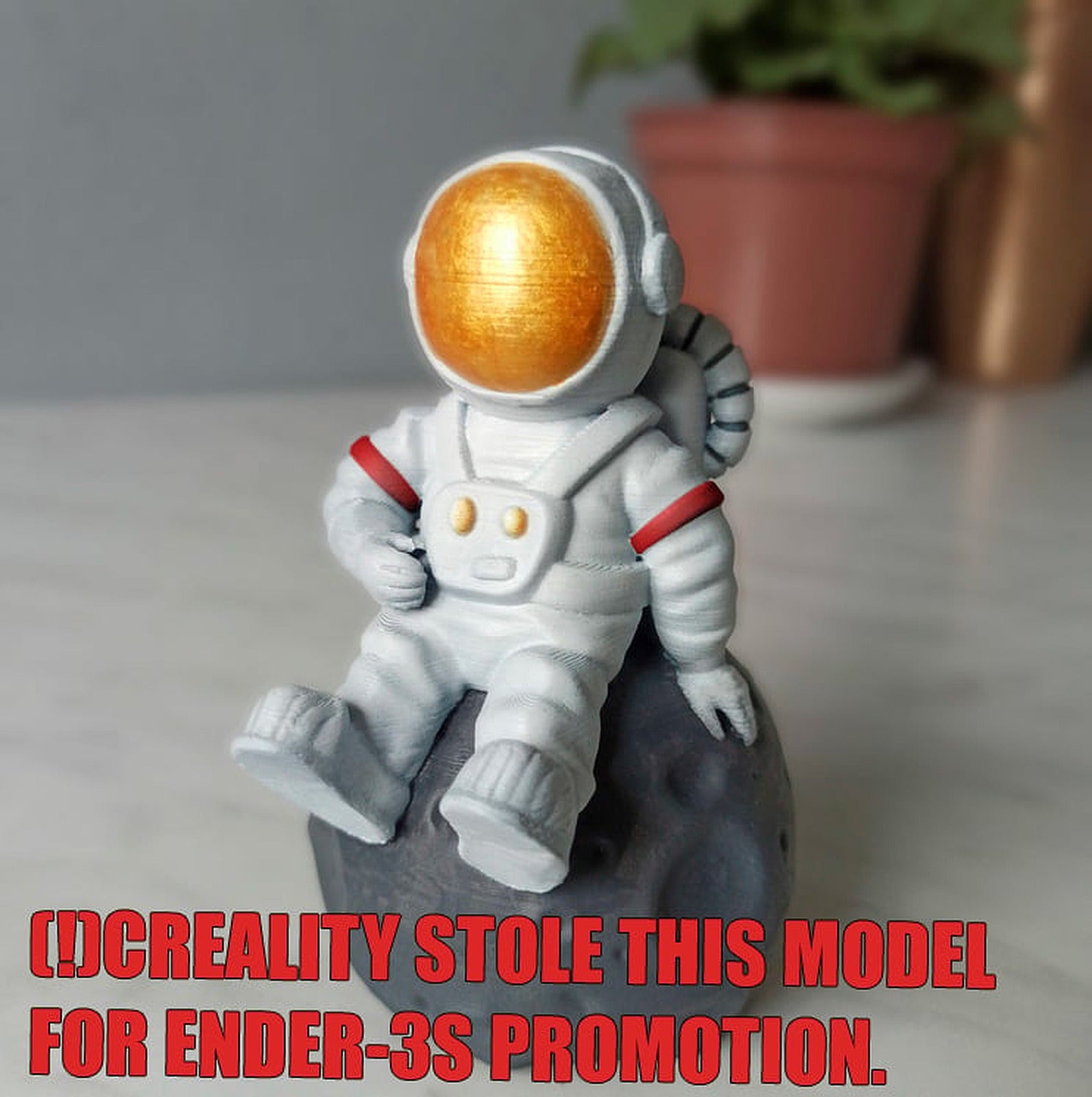 Astronaut sitting on the moon printable model – 3D Baskı Modeli