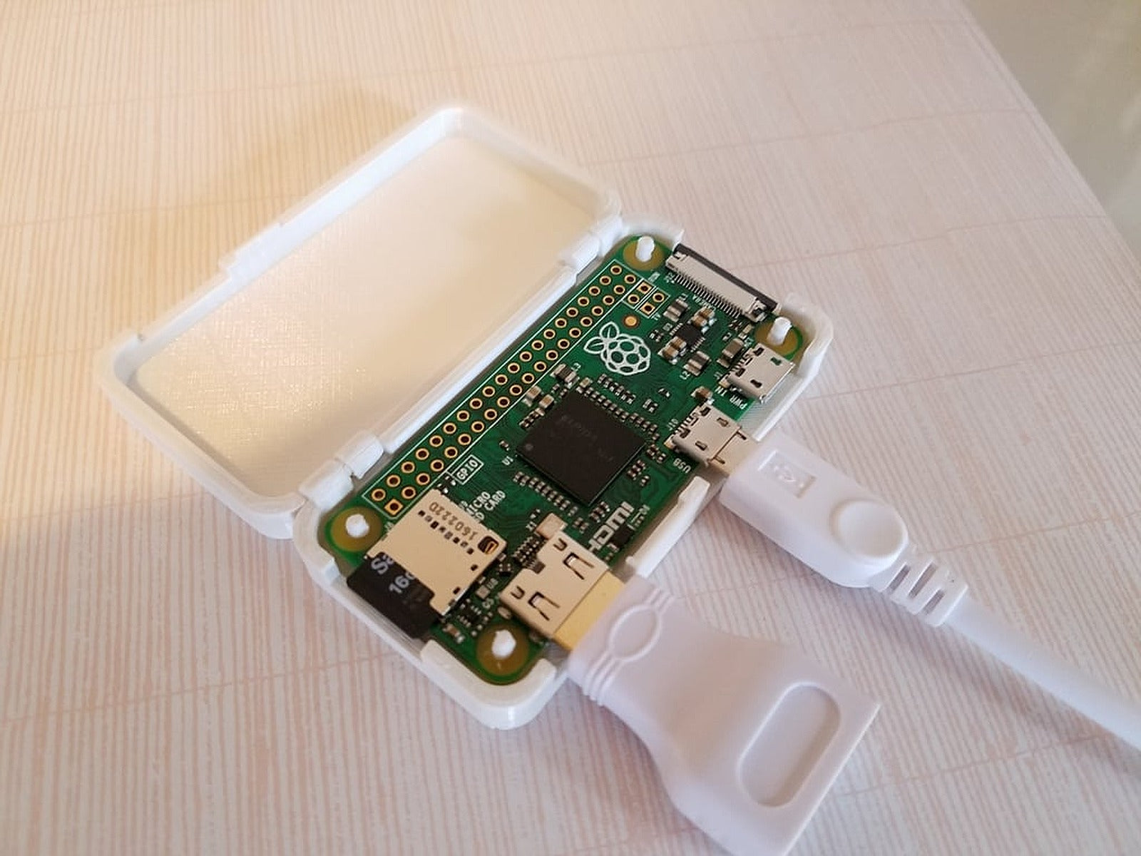 One Piece Raspberry Pi Zero + Camera kılıf (with GPIO) – 3D Baskı Modeli