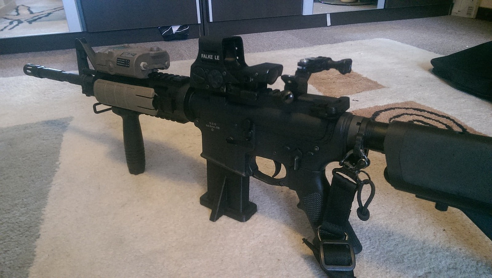 AR 15 Magazine stand (Real and Airsoft) – 3D Baskı Modeli