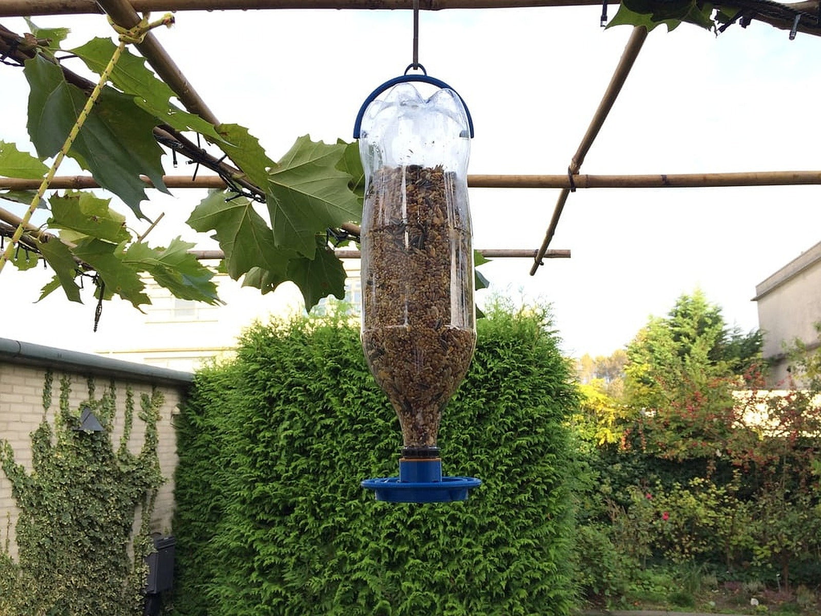 bird-food-dispenser – 3D Baskı Modeli