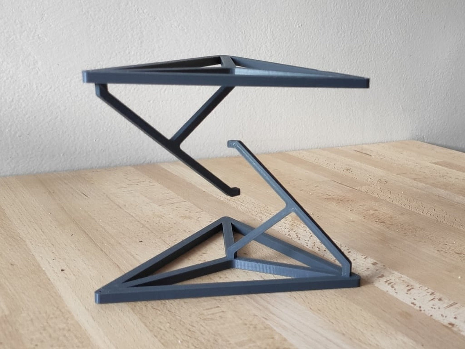 Tensegrity - Impossible table (Hidden wire and tensioner) – 3D Baskı Modeli