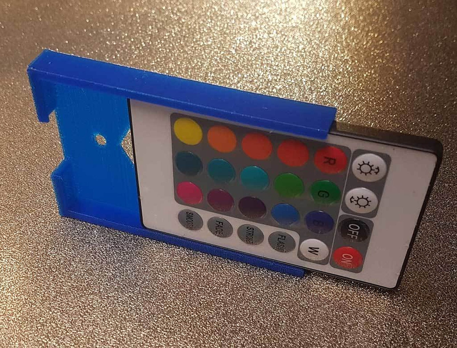 LED Remot Controller stand – 3D Baskı Modeli