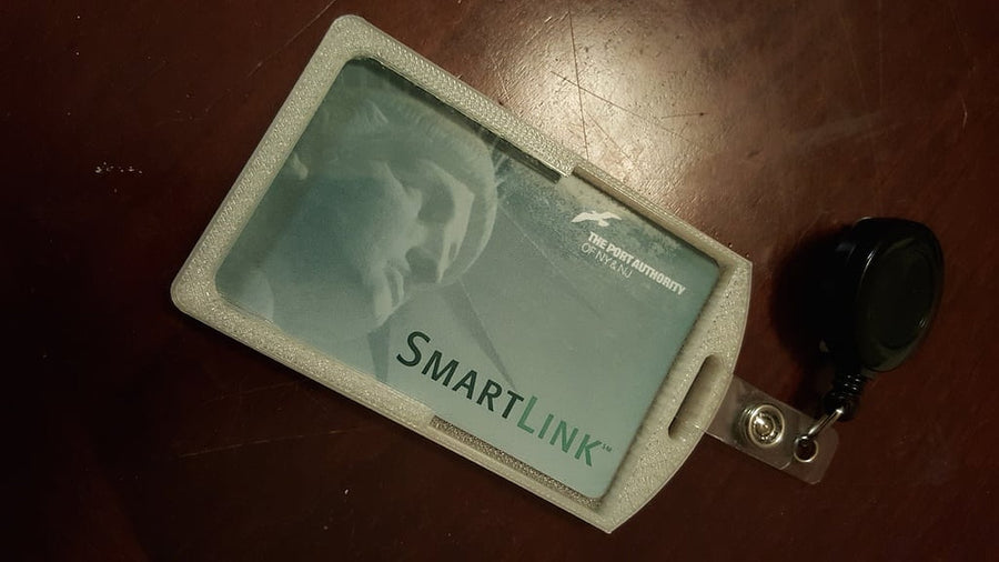 Customizeable Badge/Card stand – 3D Baskı Modeli