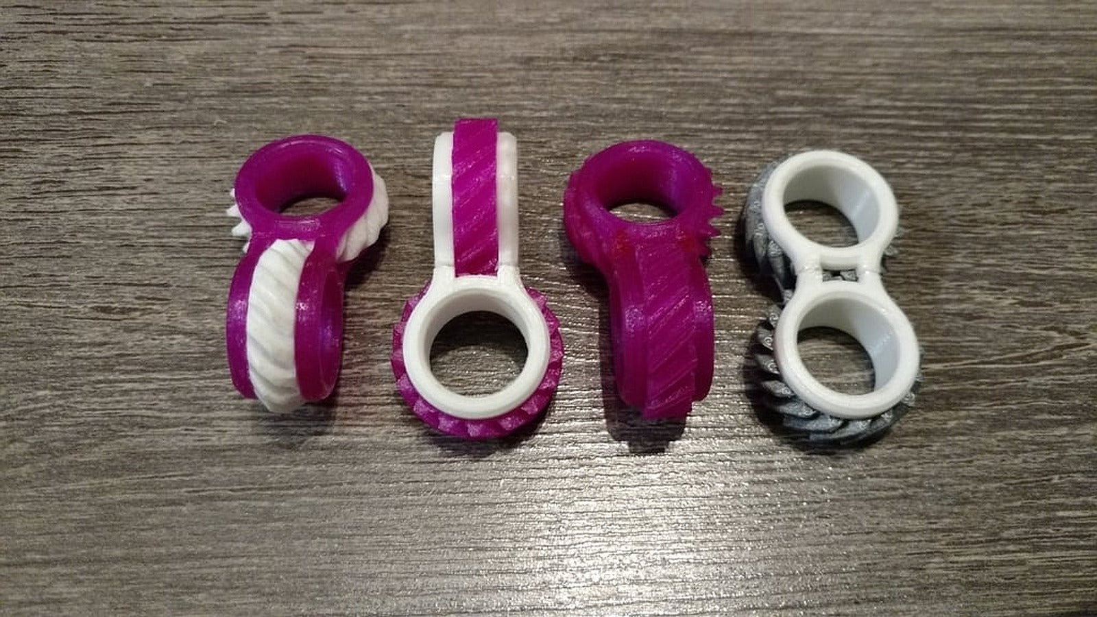 Small Helical Gear Fidget Toy – 3D Baskı Modeli