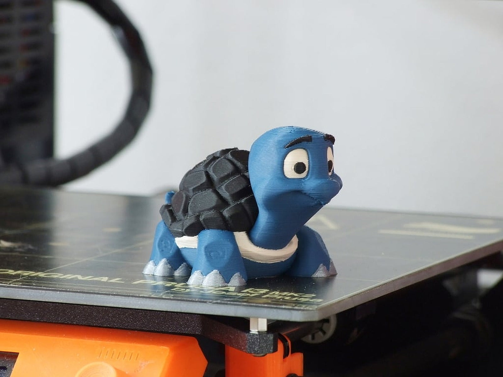 Gustav the Turtle (multi-material) – 3D Baskı Modeli