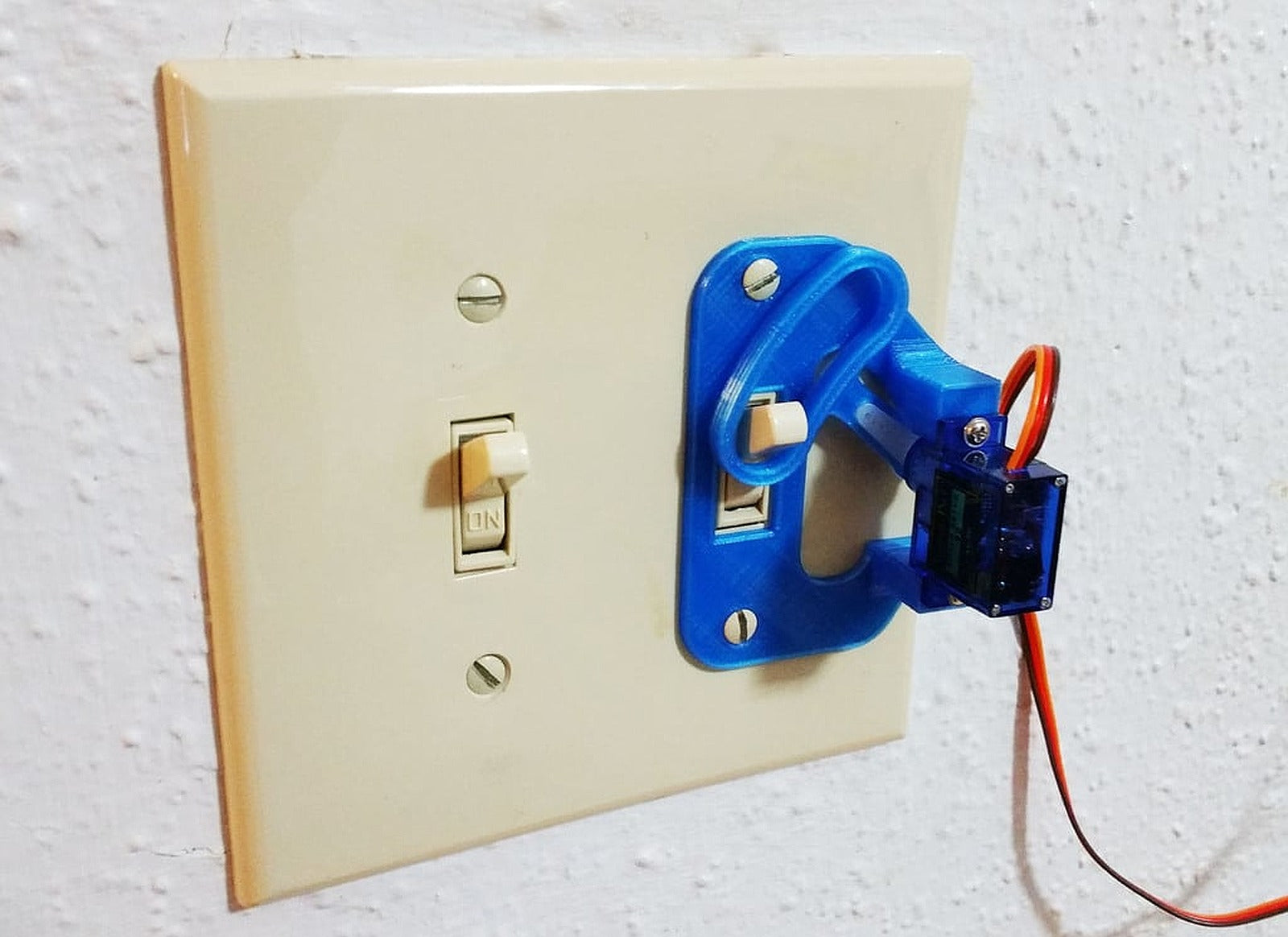 Servo Switch Plate Mount – 3D Baskı Modeli
