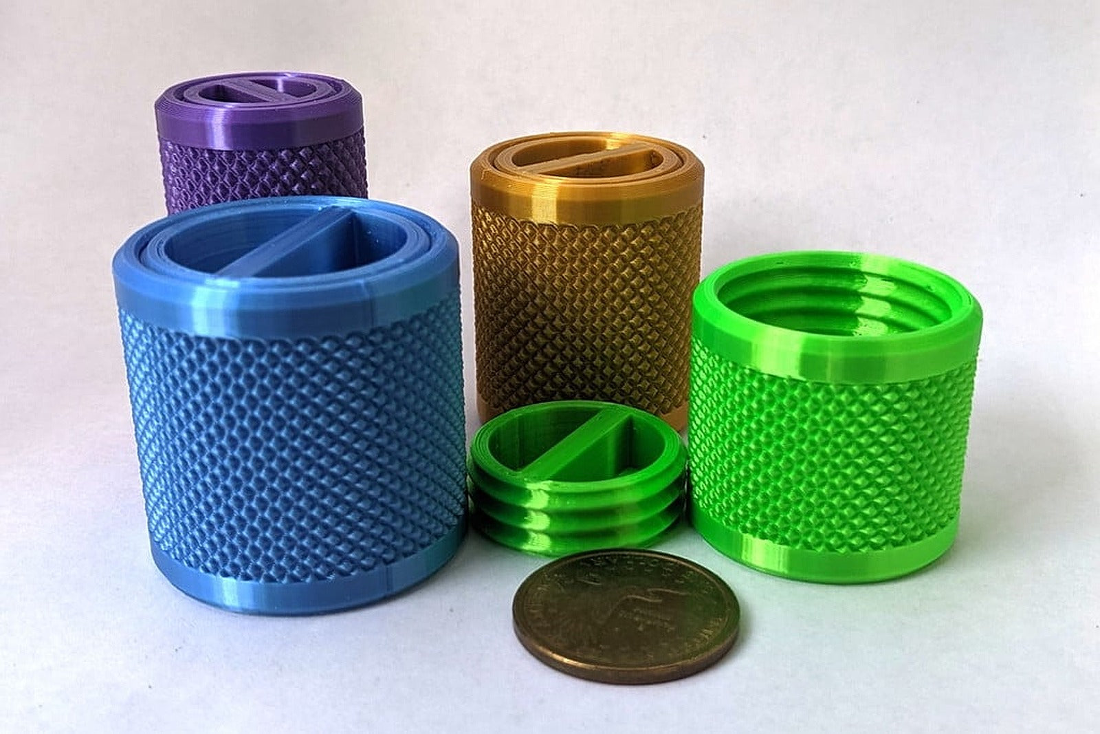 Knurled Flush Screw Lid Container - Customizable – 3D Baskı Modeli