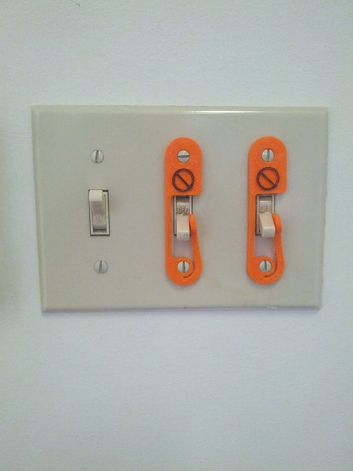 Light Switch Lock – 3D Baskı Modeli