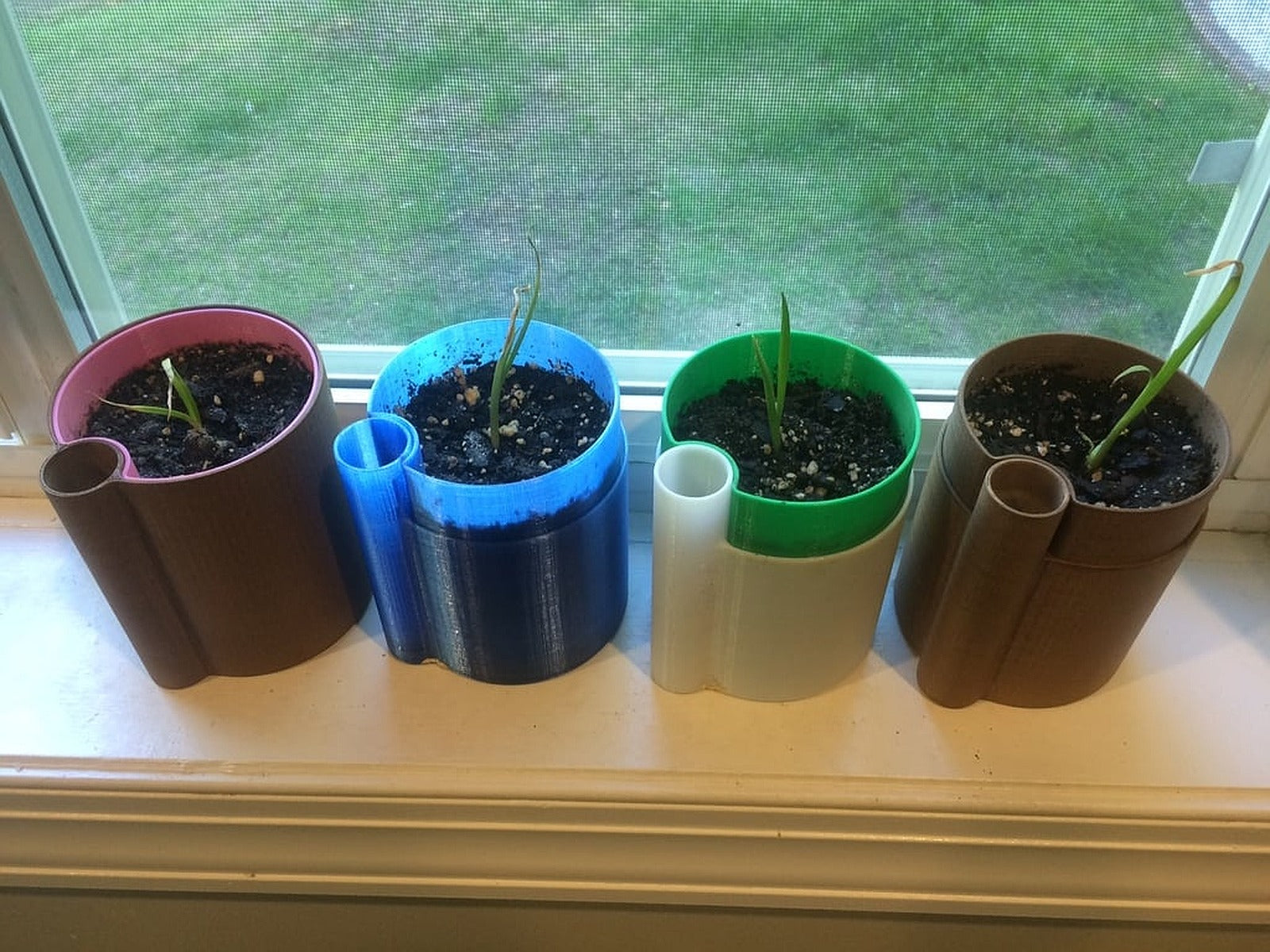 Small flower saksı, Self watering – 3D Baskı Modeli