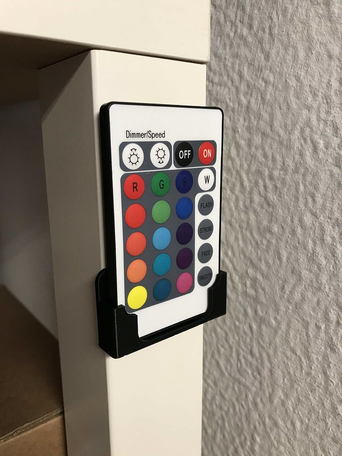 RGB LED Remote Control stand – 3D Baskı Modeli