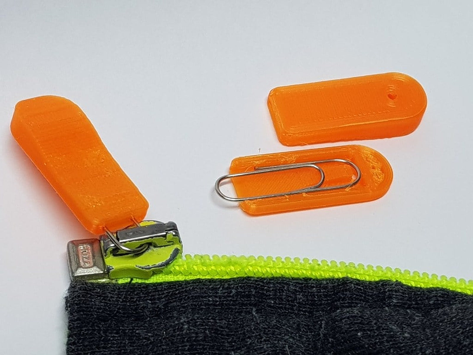 [with release hole] Zipper Pull using paperclip – 3D Baskı Modeli