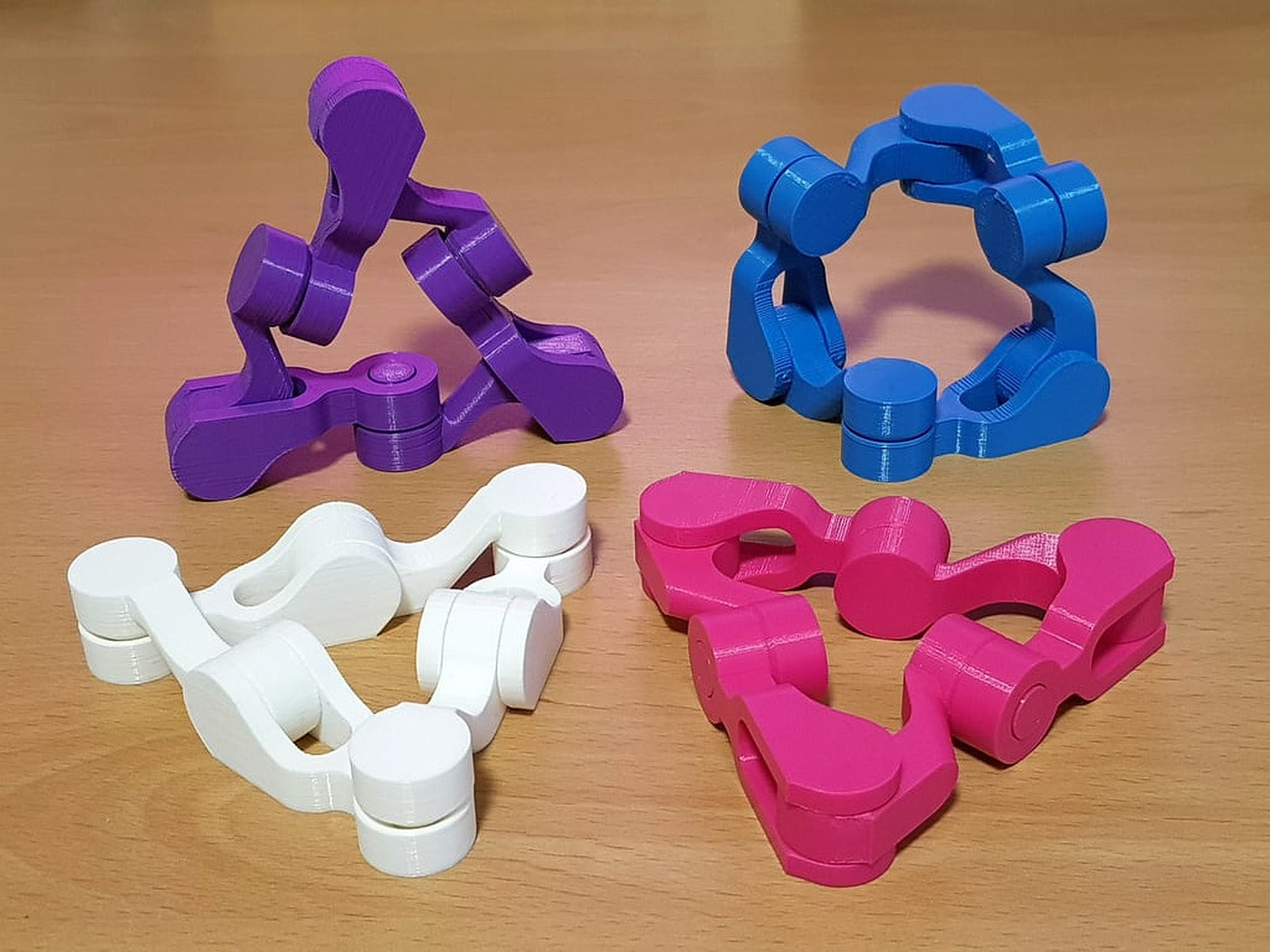Print-in-Place Kaleidocycle – 3D Baskı Modeli