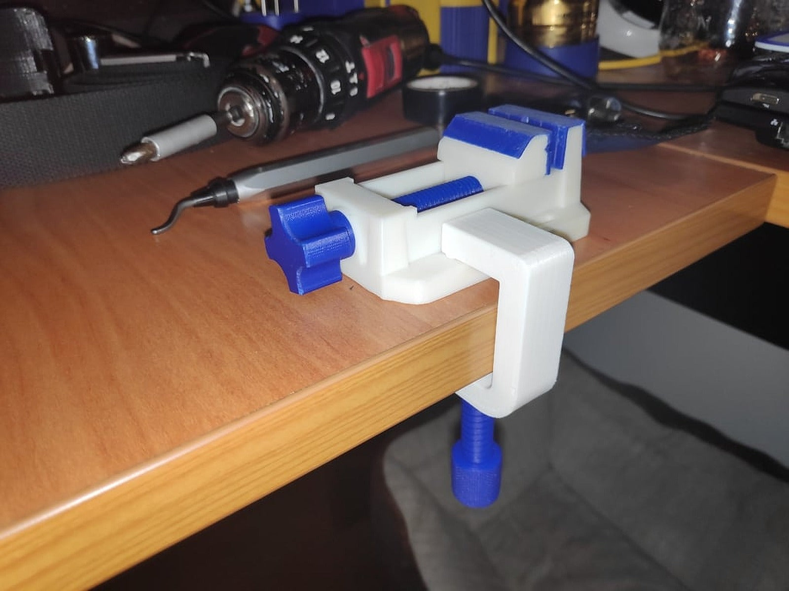 Desktop vise with clamp – 3D Baskı Modeli
