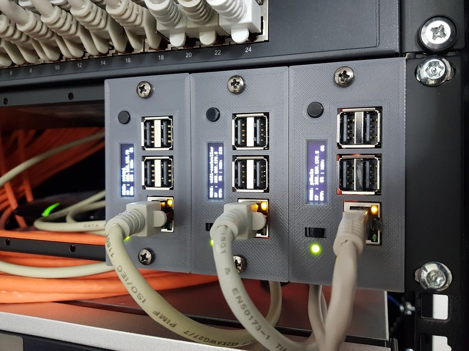 RackPi Raspberry Pi (2B / 3B / 3B+ / 4B) Rack Shield 19" 2U with OLED & Power Switch – 3D Baskı Modeli