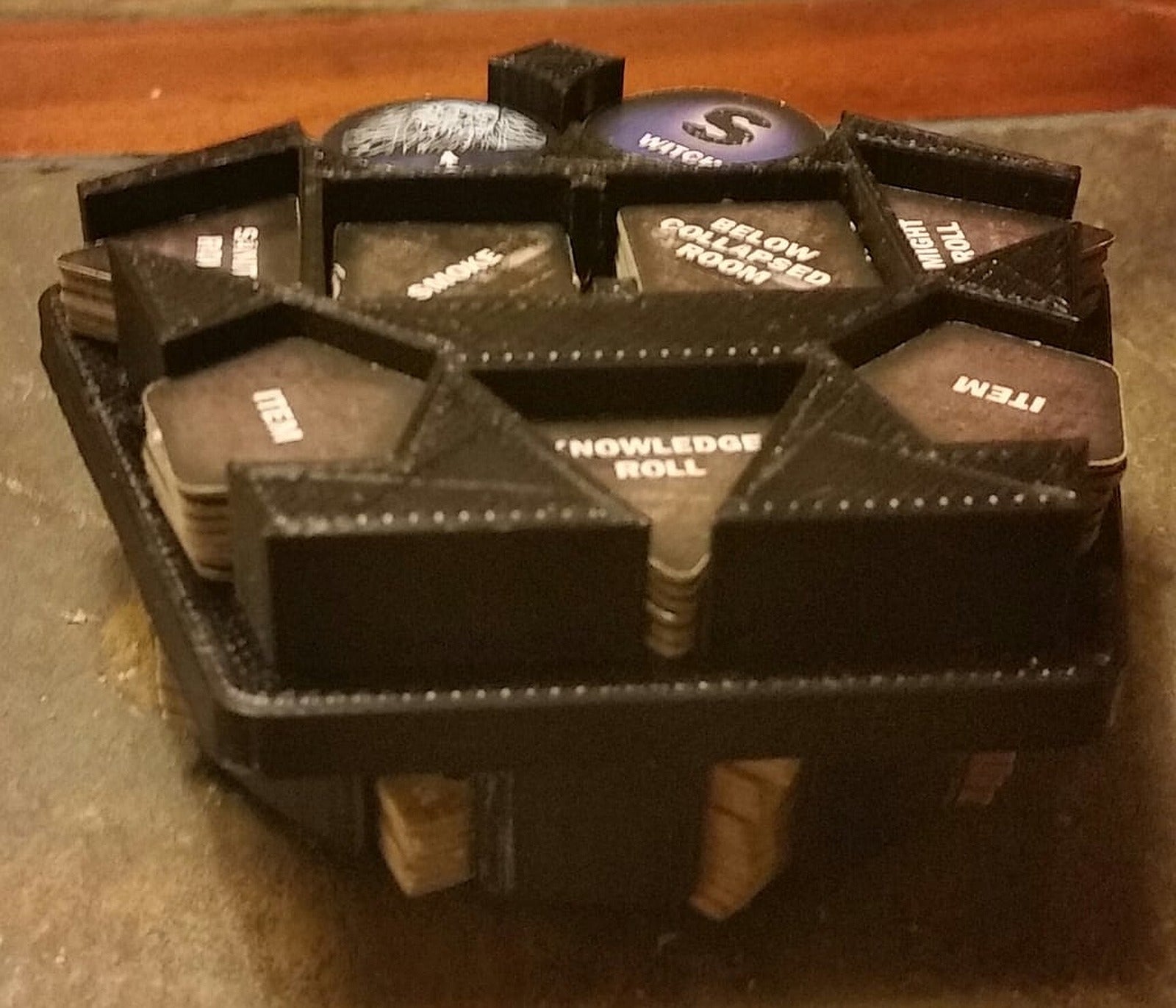 Betrayal at House on the Hill kutu/düzenleyici – 3D Baskı Modeli