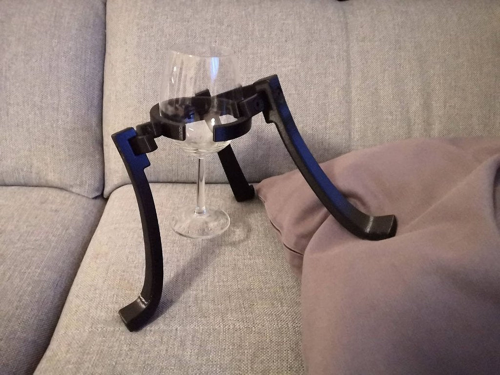 Gyroscup - Put Your Wine Down Anywhere – 3D Baskı Modeli
