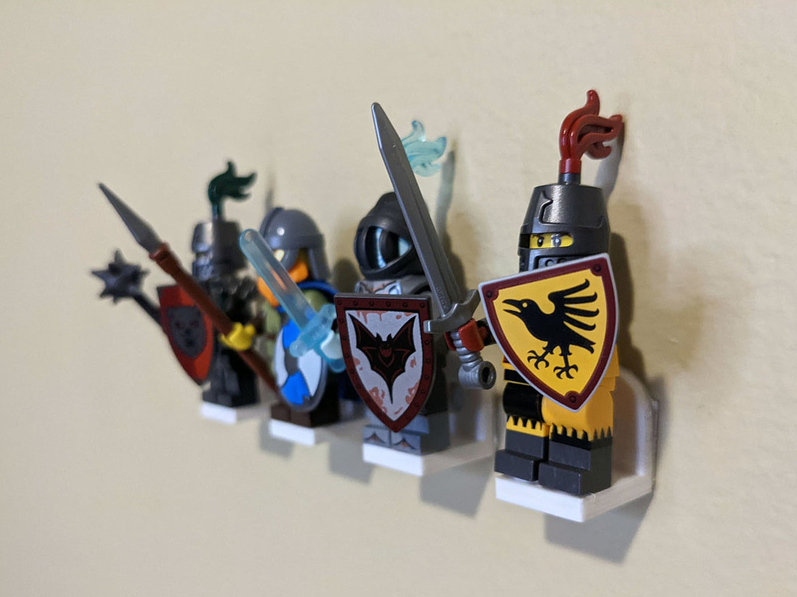 Mount Brick: LEGO® Minifig Compatible Wall Mounts – 3D Baskı Modeli