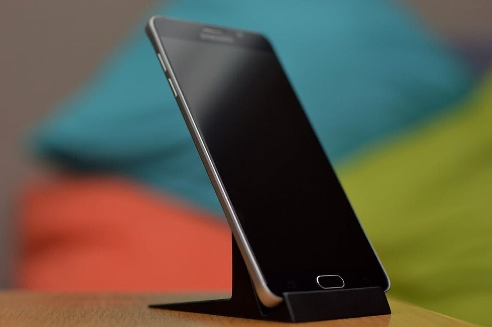 Universal telefon and Tablet stand – 3D Baskı Modeli