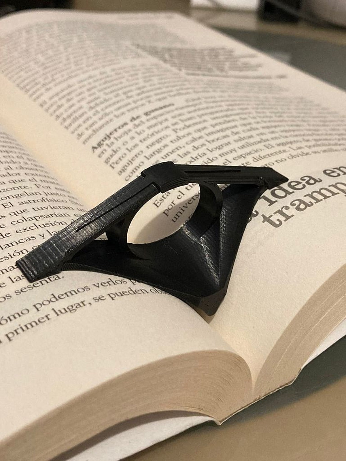 Book Page stand v2 – 3D Baskı Modeli