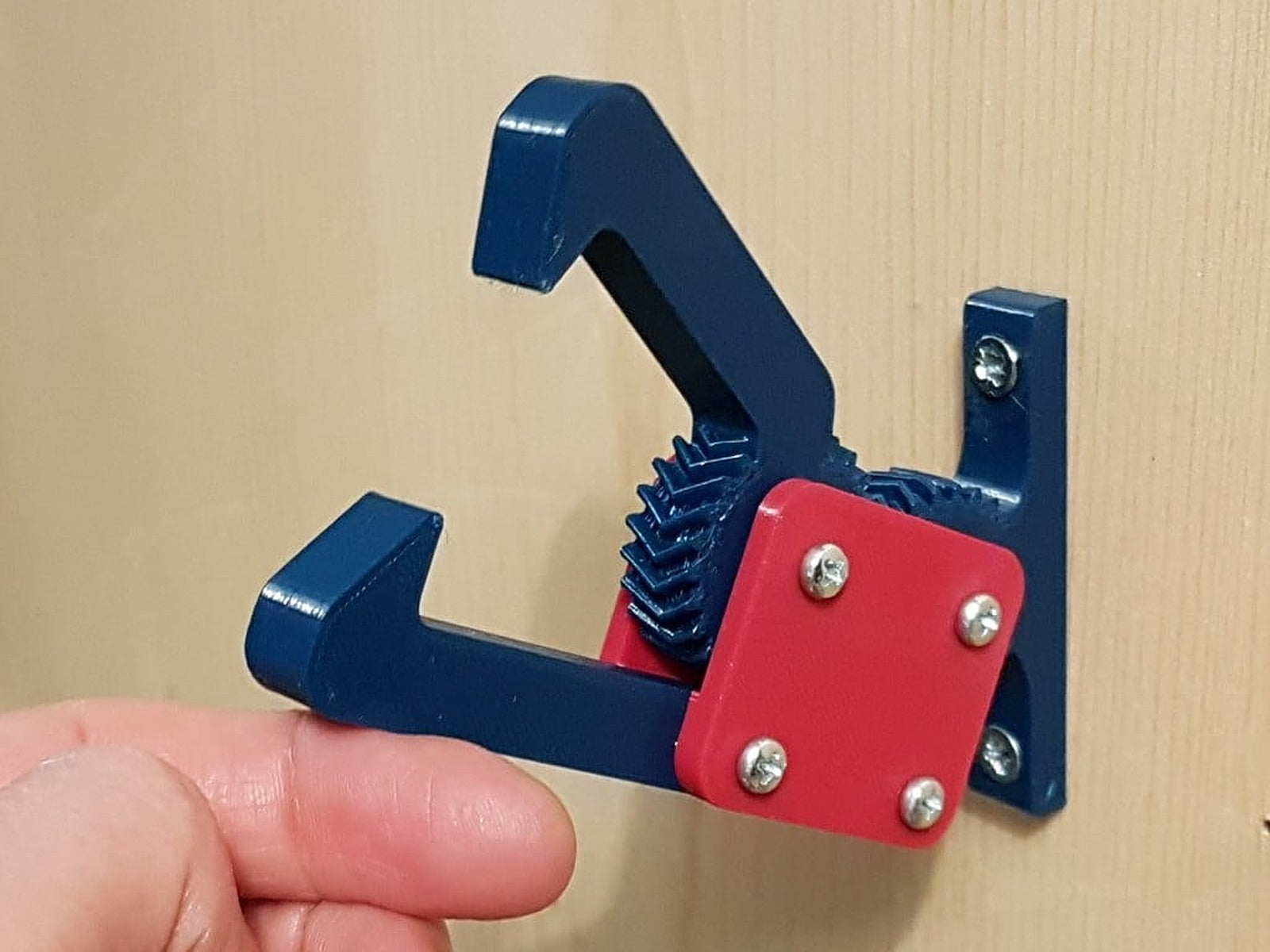 Contest winner: herring bone geared towel askı – 3D Baskı Modeli