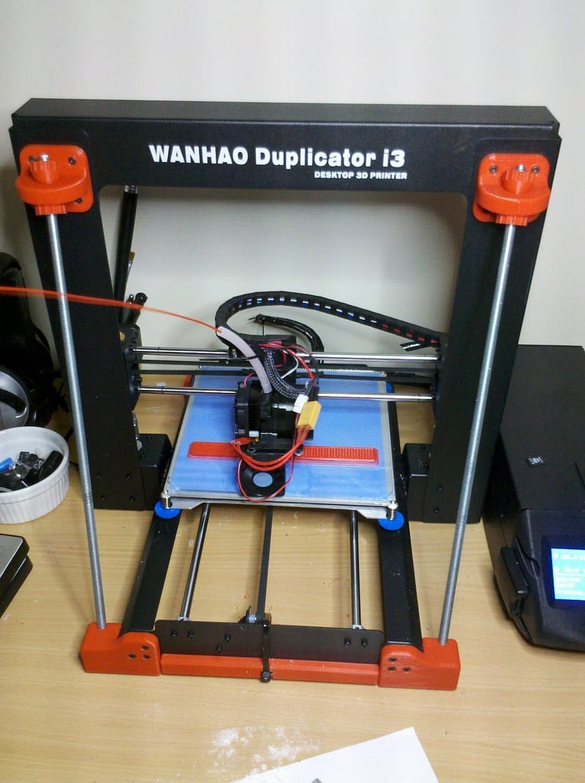 Z braces for Wanhao Duplicator i3, Cocoon Create, Maker Select, and Malyan M150 i3 3D printers. – 3D Baskı Modeli