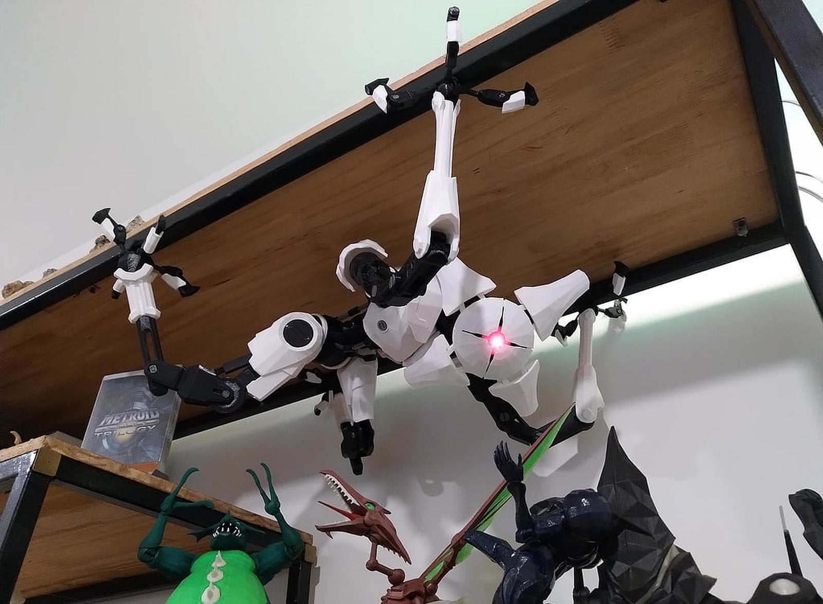 E.M.M.I. (Metroid Dread) – 3D Baskı Modeli