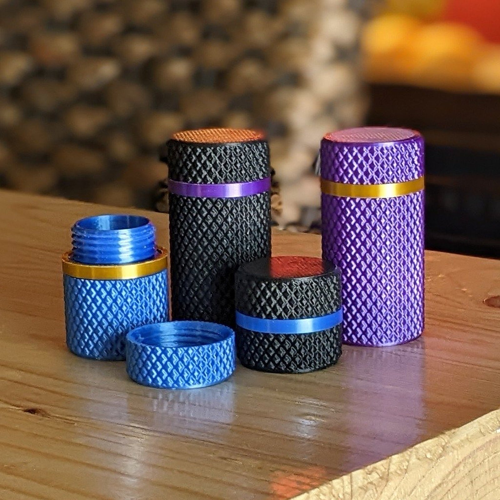 Knurled Screw-Top Container - Customizable – 3D Baskı Modeli