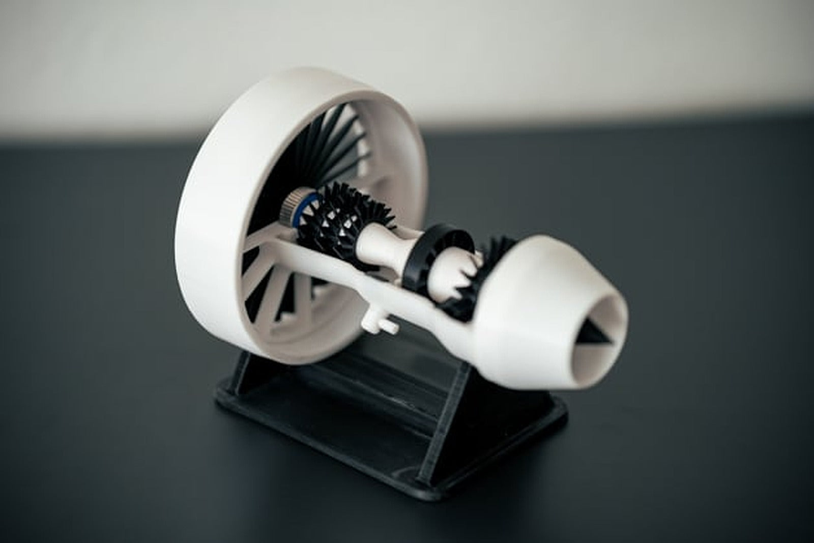 Jet Engine - working compressed air turbofan – 3D Baskı Modeli